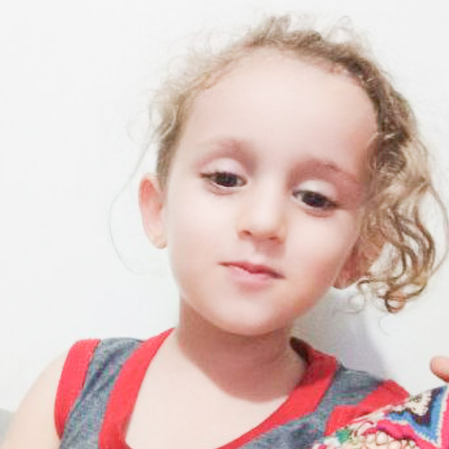 آریا خالقی مدل برتر کودک 