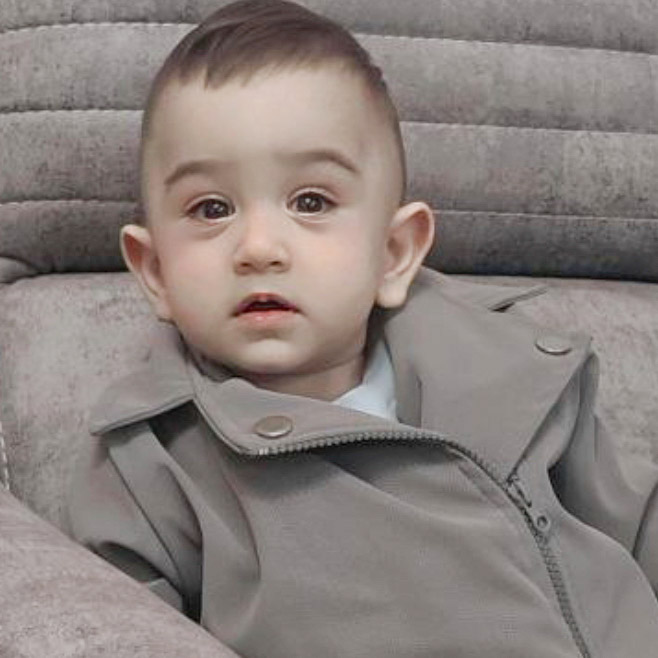 آرتام کریم آزاد مدل برتر کودک 