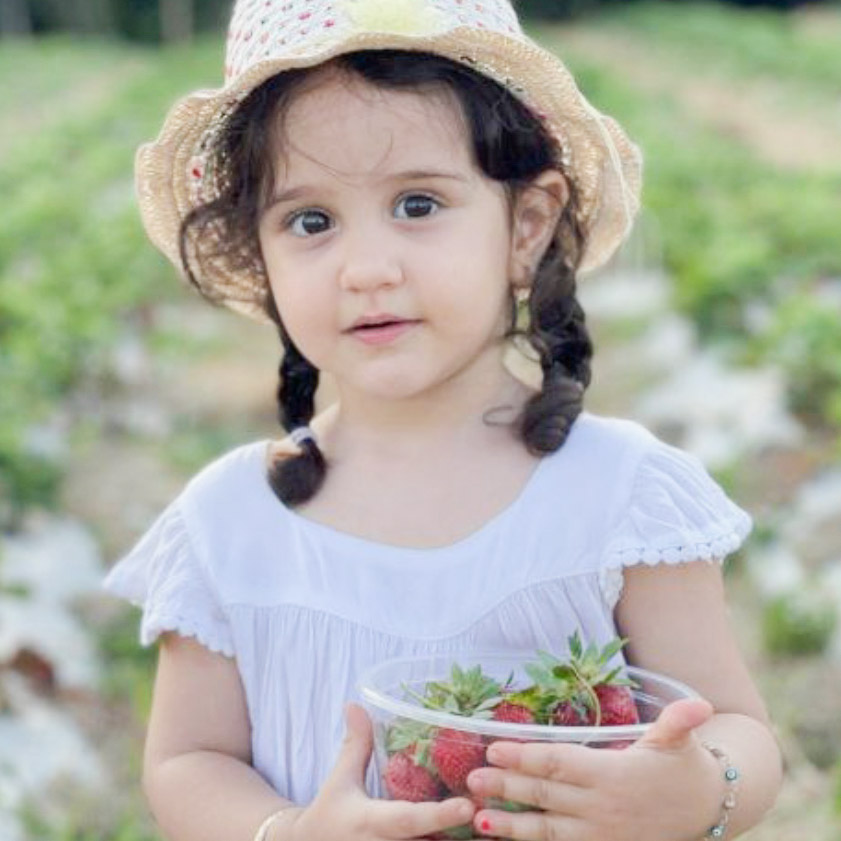 رونیا دادار مدل برتر کودک 