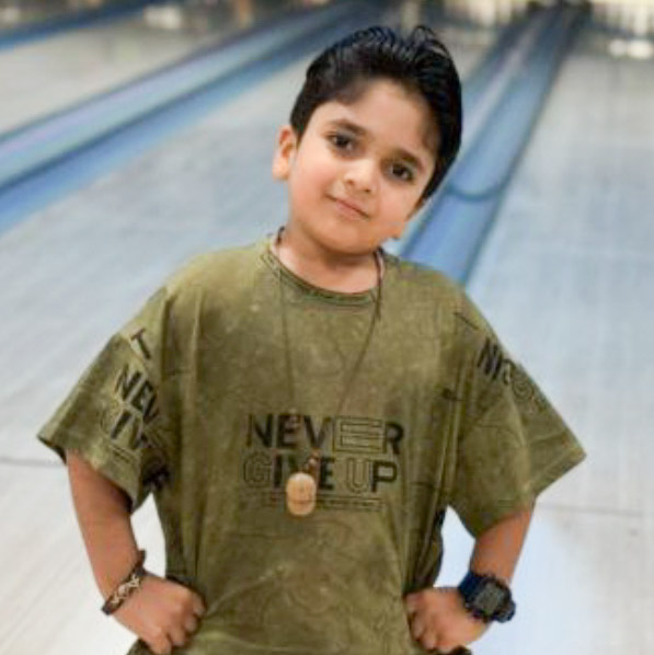 مهیار کتانی مدل برتر کودک 