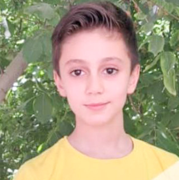 ارژین محمدی مدل برتر کودک 