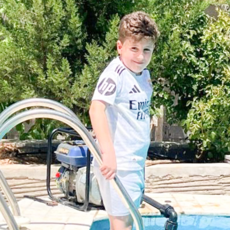 رادمهر زارع مدل برتر کودک 