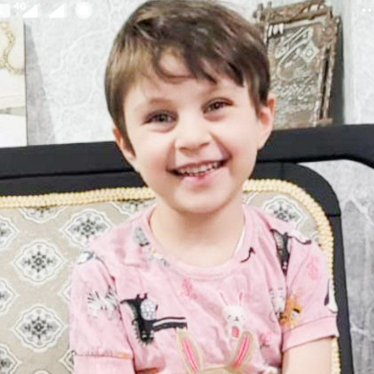 ملینا درویش مدل برتر کودک 