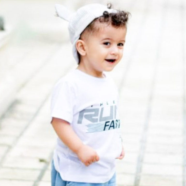 آیهان تقوی مدل برتر کودک 