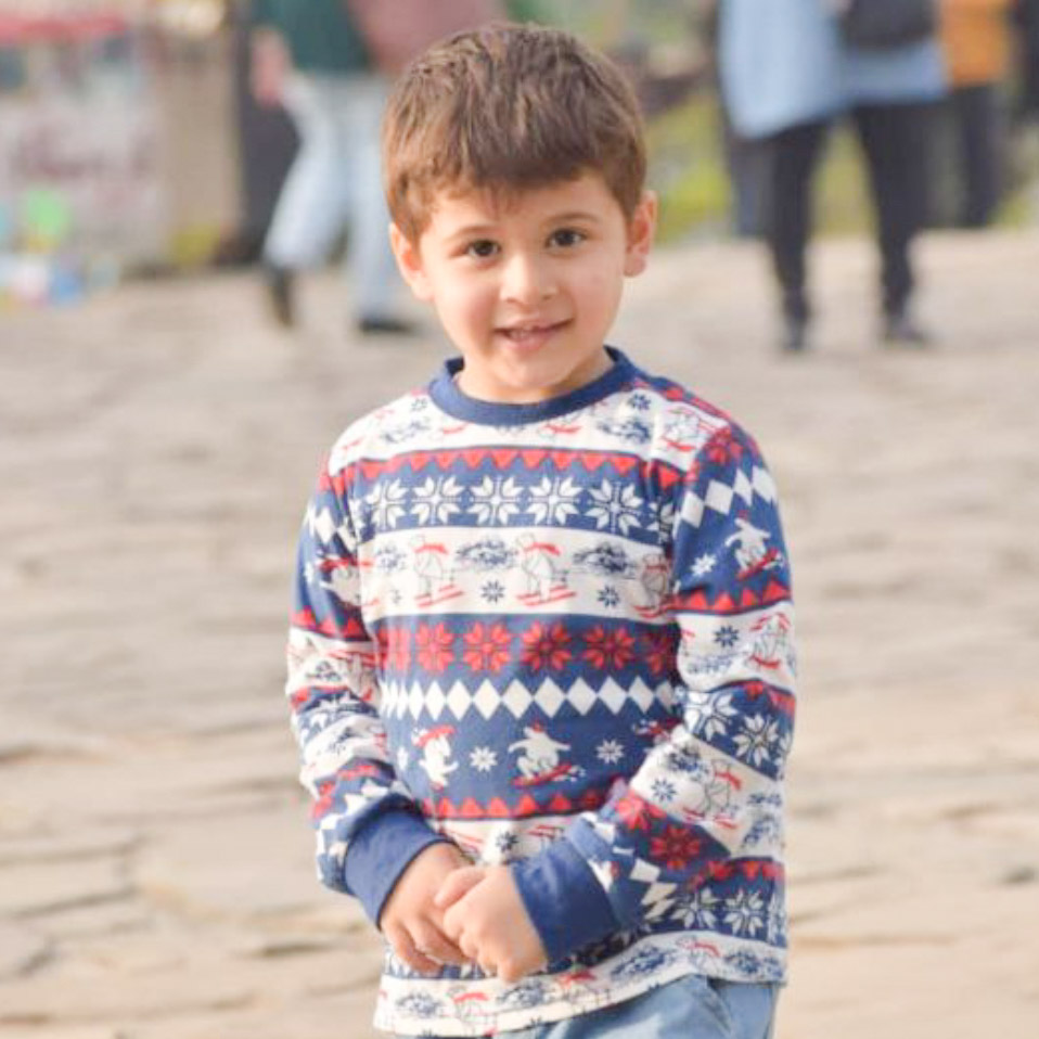 امیرحافظ قاسمی بیگی مدل برتر کودک 