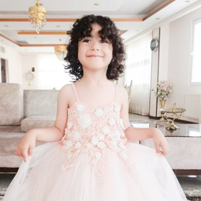 مونا موسایی مدل برتر کودک 