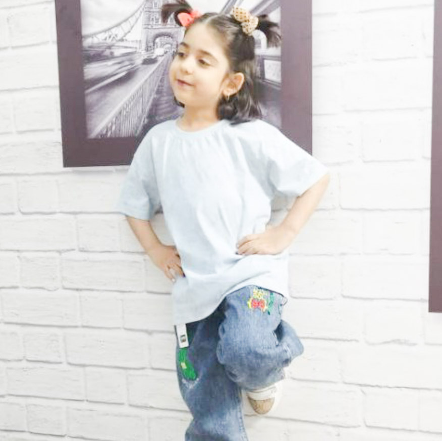 مرسانا حیدری مدل برتر کودک 