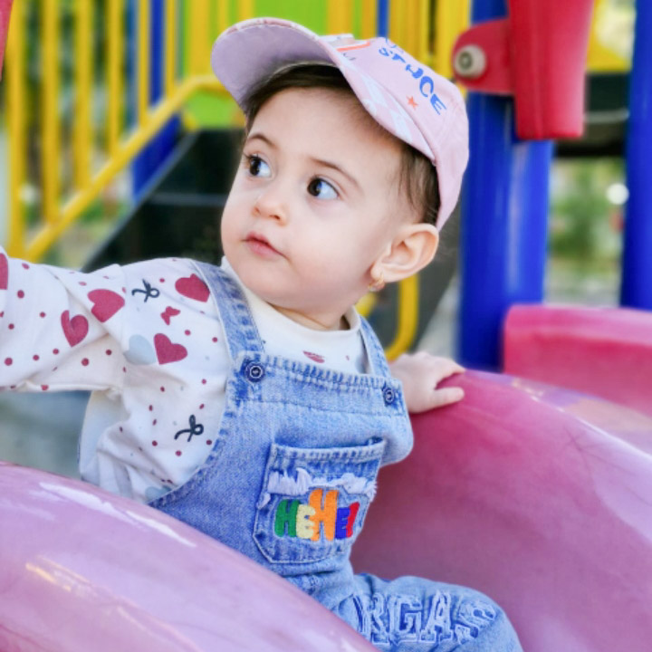 ماهک داوطلب مدل برتر کودک 
