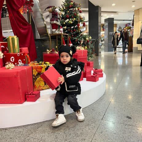 آیلین محمدی مدل برتر کودک 
