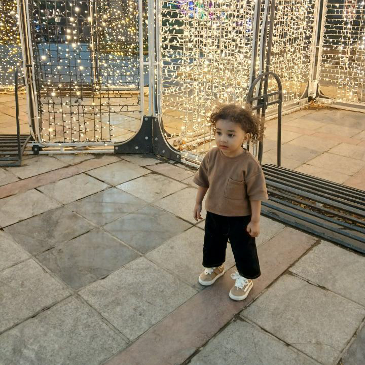 تیام دهنوی مدل برتر کودک 