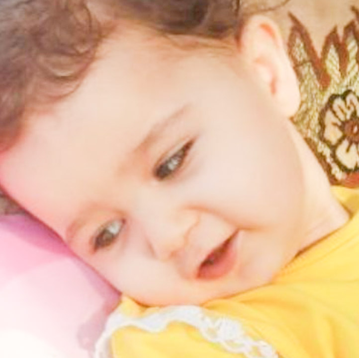 گلارین مهدوی نیا مدل برتر کودک
